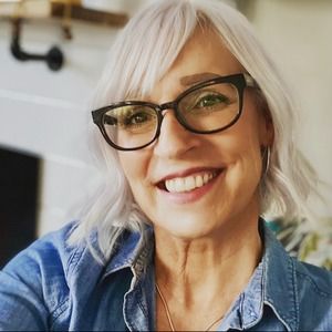 Meet your Posher, Johanne